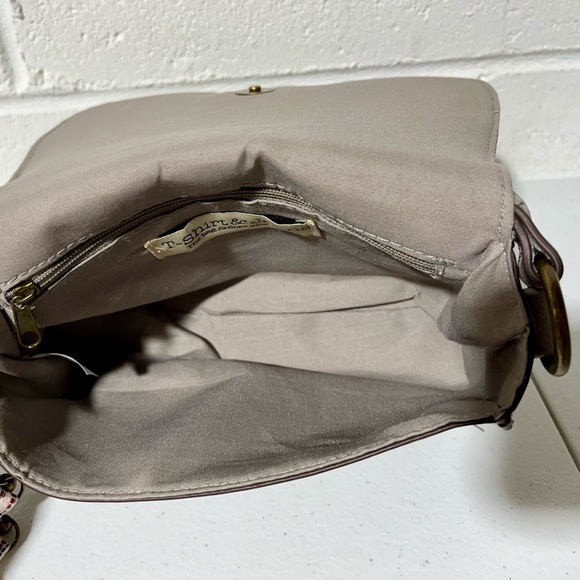 T-Shirt & Jeans Mini Crossbody Shoulder Bag/Purse Grayish Taupe Bag Charm - Picture 8 of 11